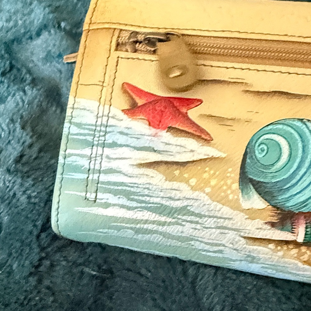 Anuschka Beige Crossbody Bag with Colorful Seashell Design and Matching Wallet - Picture 6 of 9
